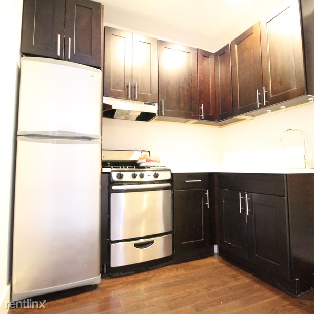 Building Photo - 309 Tompkins Ave