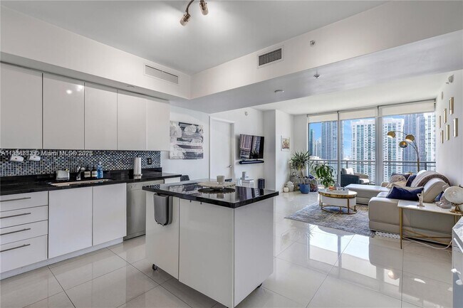 Foto del edificio - 92 SW 3rd St