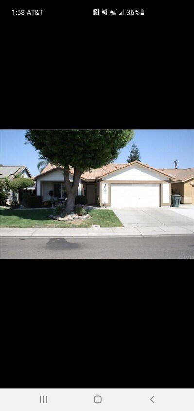 Primary Photo - 293 Sutherland Way