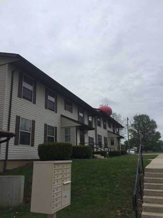 Foto del edificio - Carlinville Heights Apartments