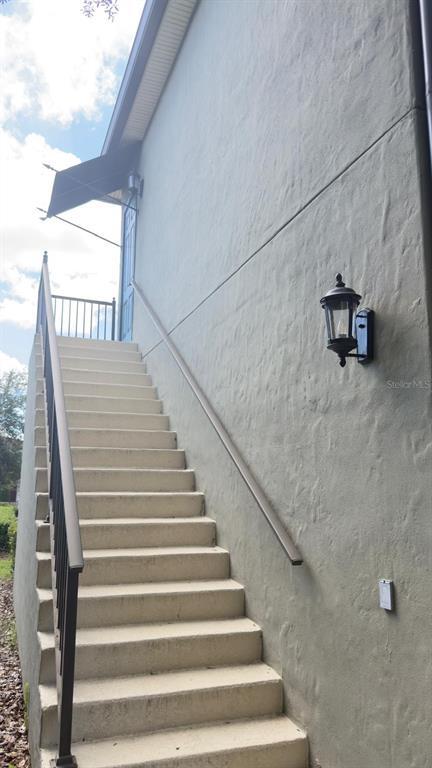Foto del edificio - 884 Spring Park Loop