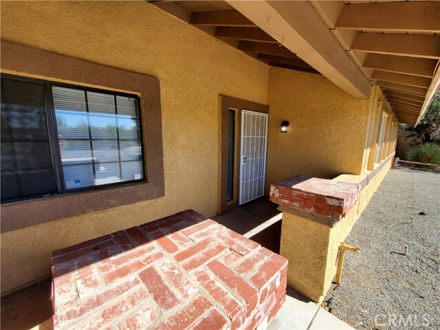 Foto del edificio - 14192 Deer Trail Dr
