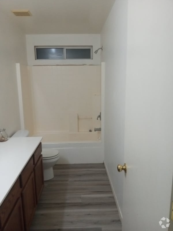 Building Photo - 1354 S 228th Dr