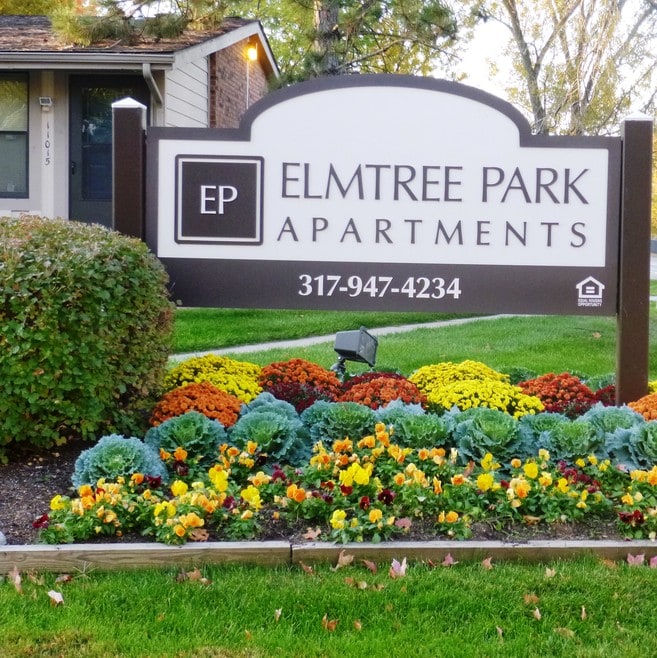 STOP, LOOK, STAY - Elmtree Apts