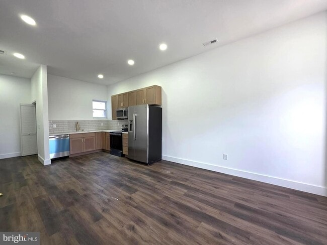 Photo - 1520 S 22nd St Apartment