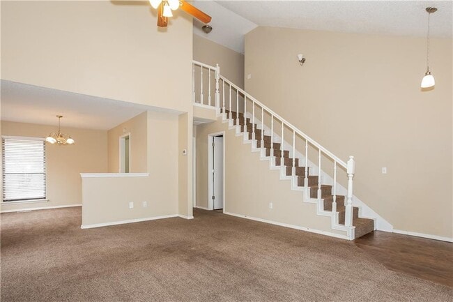 Building Photo - 9313 S Land Ave