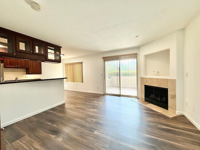 Foto del edificio - Beautiful 1Bd/1Ba Unit With An Upgraded Ba...