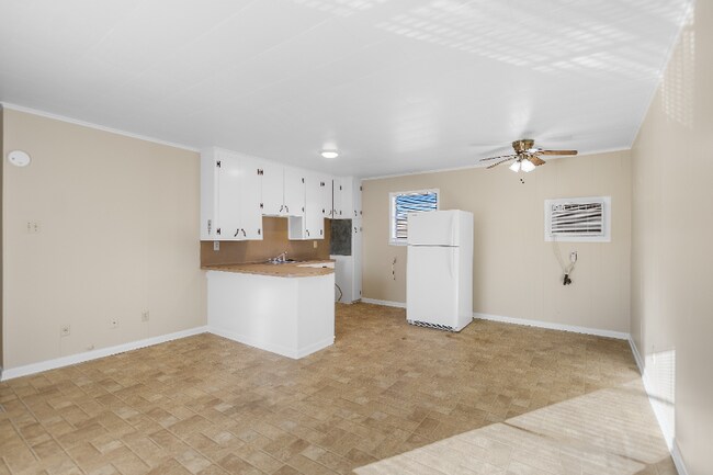 Building Photo - 206 Parmley Dr