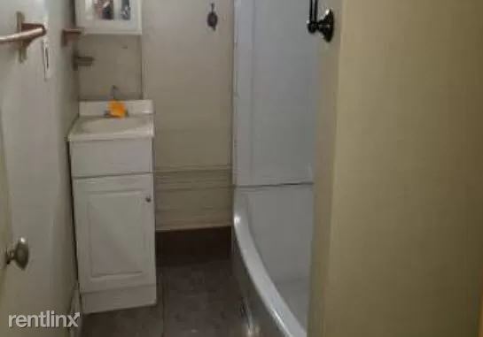 Building Photo - 2 br, 1 bath House - 411 N Indiana Ave B U...
