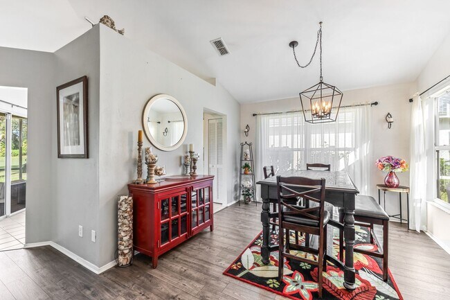 Foto del edificio - ** Annual Rental ~ Single Family Home in C...