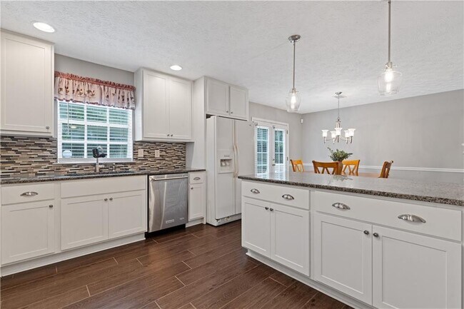 Foto del edificio - 3857 Peachtree Corners Cir