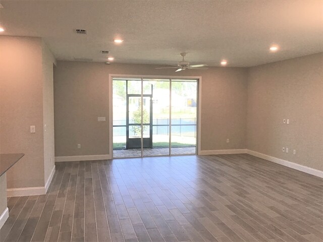 Building Photo - 440 Broomsedge Circle