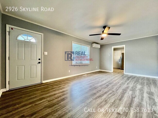 Foto del edificio - 2926 Skyline Rd