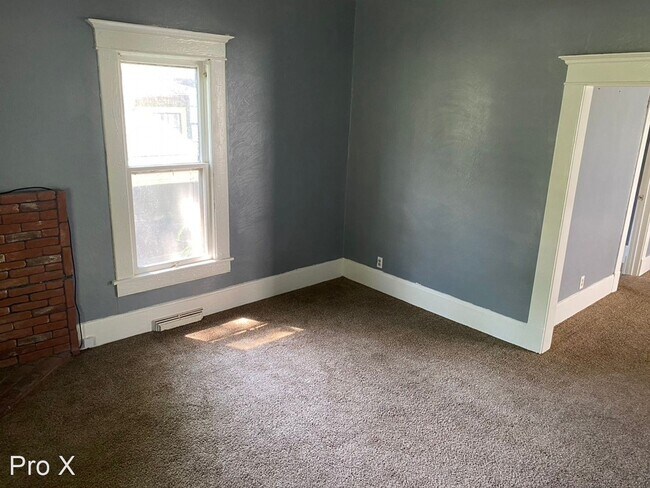Building Photo - 2 br, 1 bath House - 510 W Forest