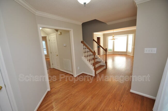 Building Photo - 2307 Fordcrest Dr