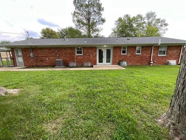 Building Photo - 103 Marilyn Dr