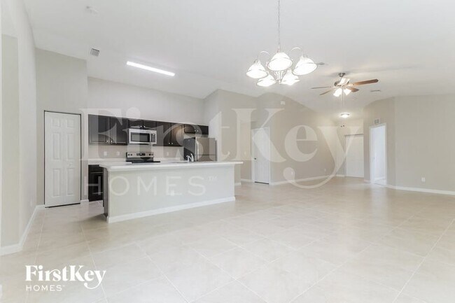 Foto del edificio - 150 Breakwater St SE