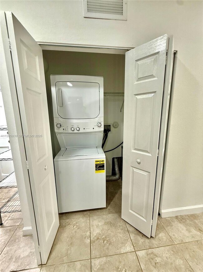 Building Photo - 0 SW 232nd Ln