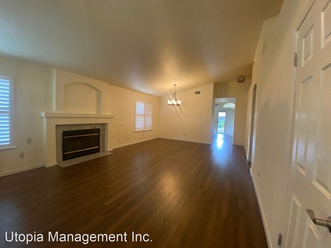 Foto del edificio - 3 br, 2 bath House - 6415 Canyon Creek Way