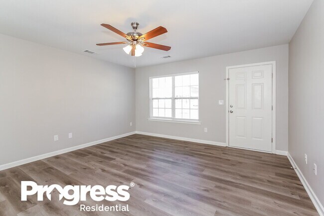 Building Photo - 5410 Park Brook Dr
