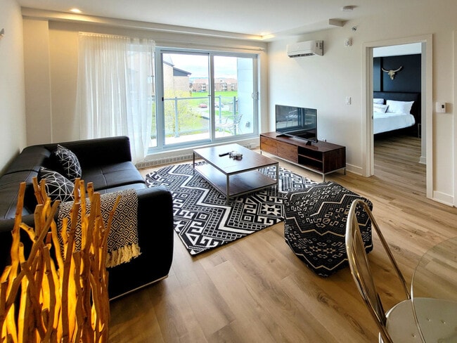 Photo du bâtiment - 3000 Av. Colomb