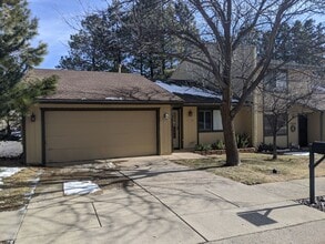 Building Photo - 1730 N Fairway Dr