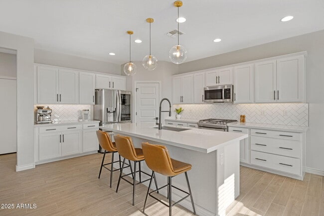 Foto del edificio - 11716 N 168th Dr