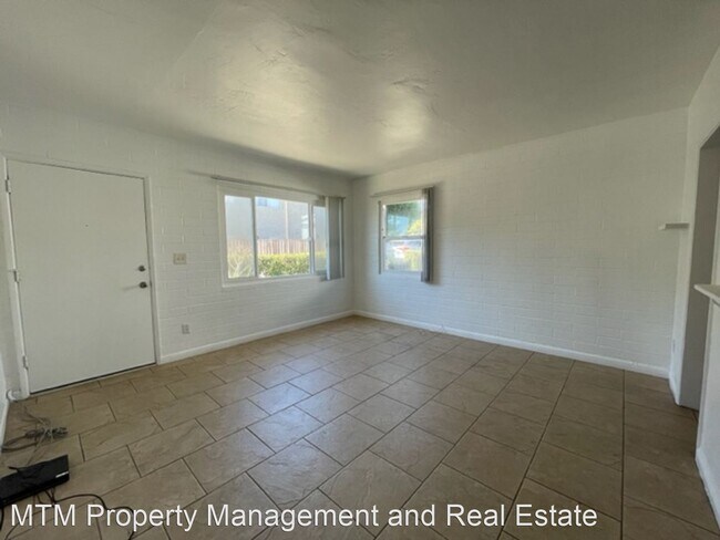 Foto del edificio - 2 br, 1 bath House - 323 Roanoke Rd
