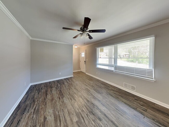 Foto del edificio - 796 Vanderbilt Ct Nw