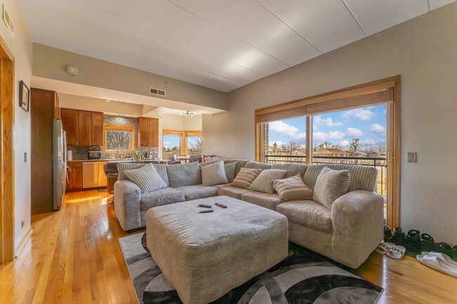 Foto del edificio - 2805 N 75th Ct