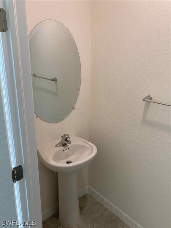 Foto del edificio - 14032 Oviedo Pl