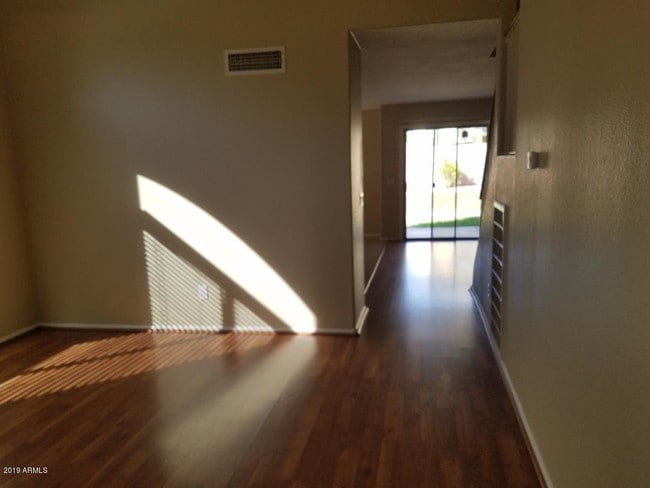 Building Photo - 16144 W Latham St