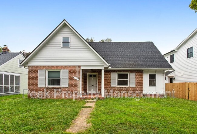 Building Photo - 3511 Idlewood Ave