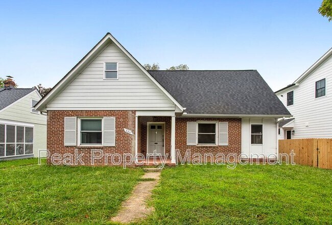 Foto del edificio - 3511 Idlewood Ave