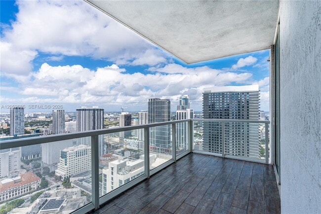 Building Photo - 244 Biscayne Blvd