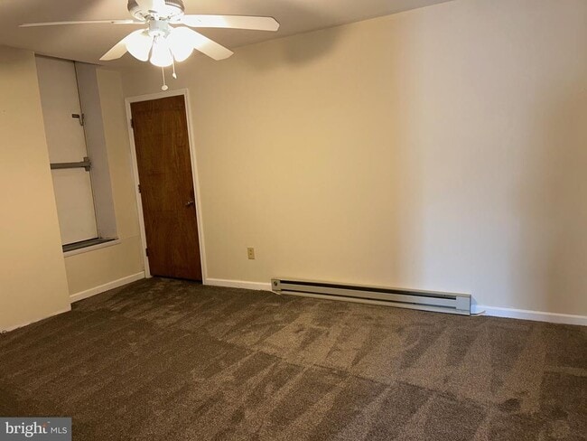 Building Photo - 206 Courtland St