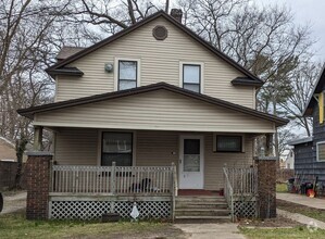 Building Photo - 1893 Jefferson St