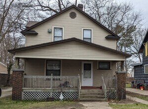 Building Photo - 1893 Jefferson St