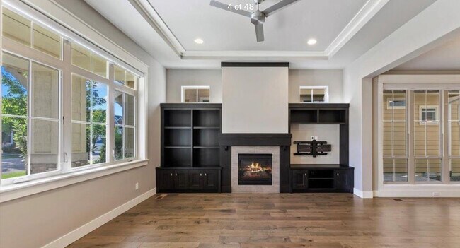 Foto del edificio - 6253 N Winward Ln