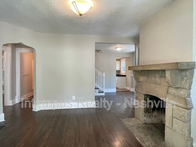 Building Photo - 1126 Sharpe Ave