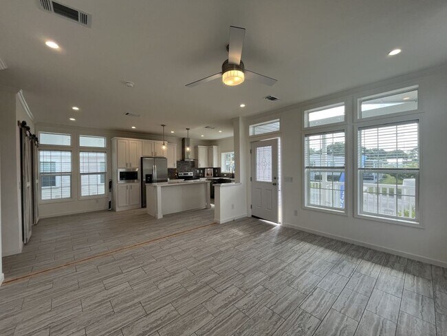 Foto del edificio - 557 Bimini Cay Cir