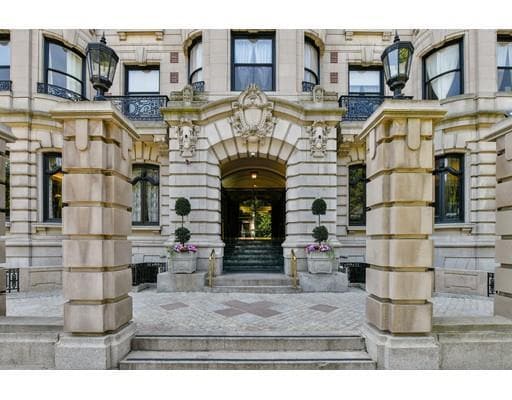 Foto del edificio - 390 Commonwealth Ave
