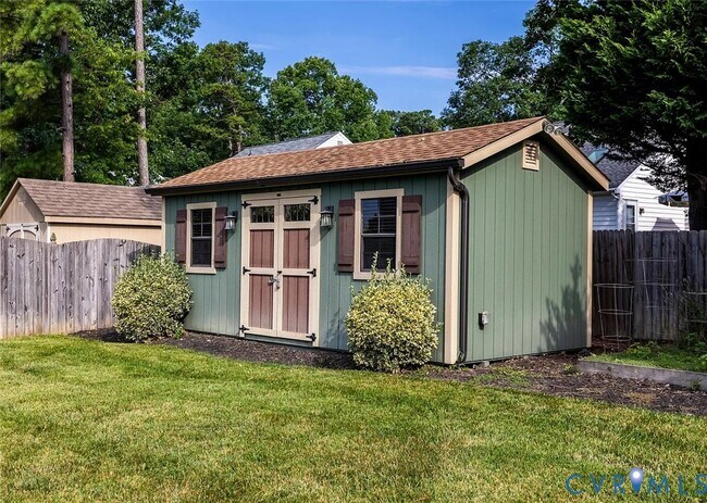 Building Photo - 11902 Sunrise Rd