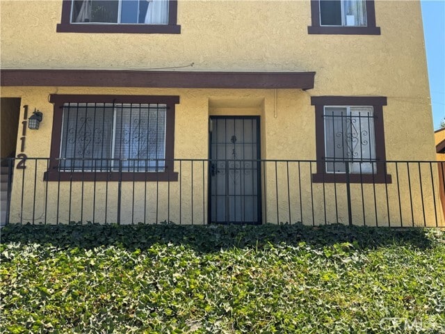 Primary Photo - 1112 W Garvey Ave