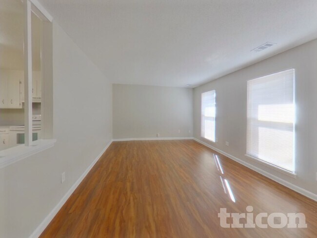 Foto del edificio - 10107 Cromarty Ln