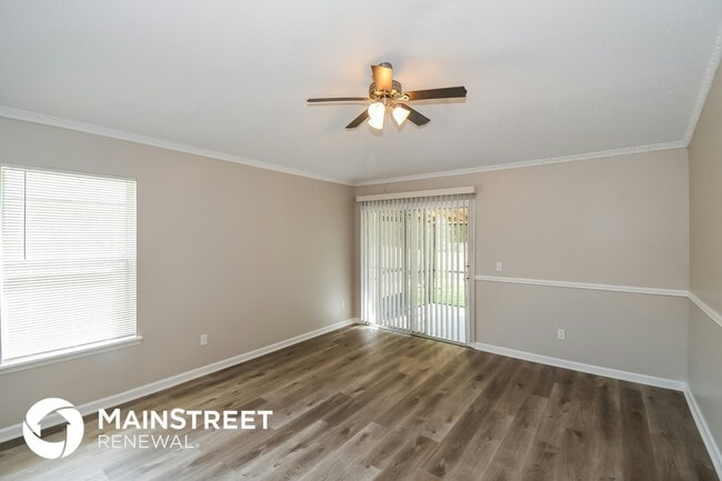 Building Photo - 7104 Rapid River Dr W