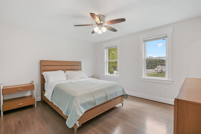 Foto del edificio - 7900 Heritage Dr