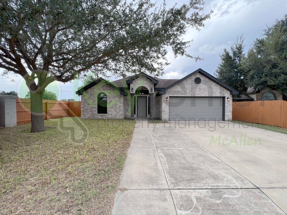 Foto principal - Beautiful 3b /2 bath home in McAllen