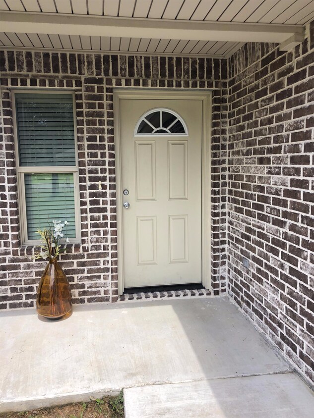 Foto principal - 1109 S 12th St