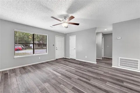 Foto del edificio - 2732 N Sierra Ave